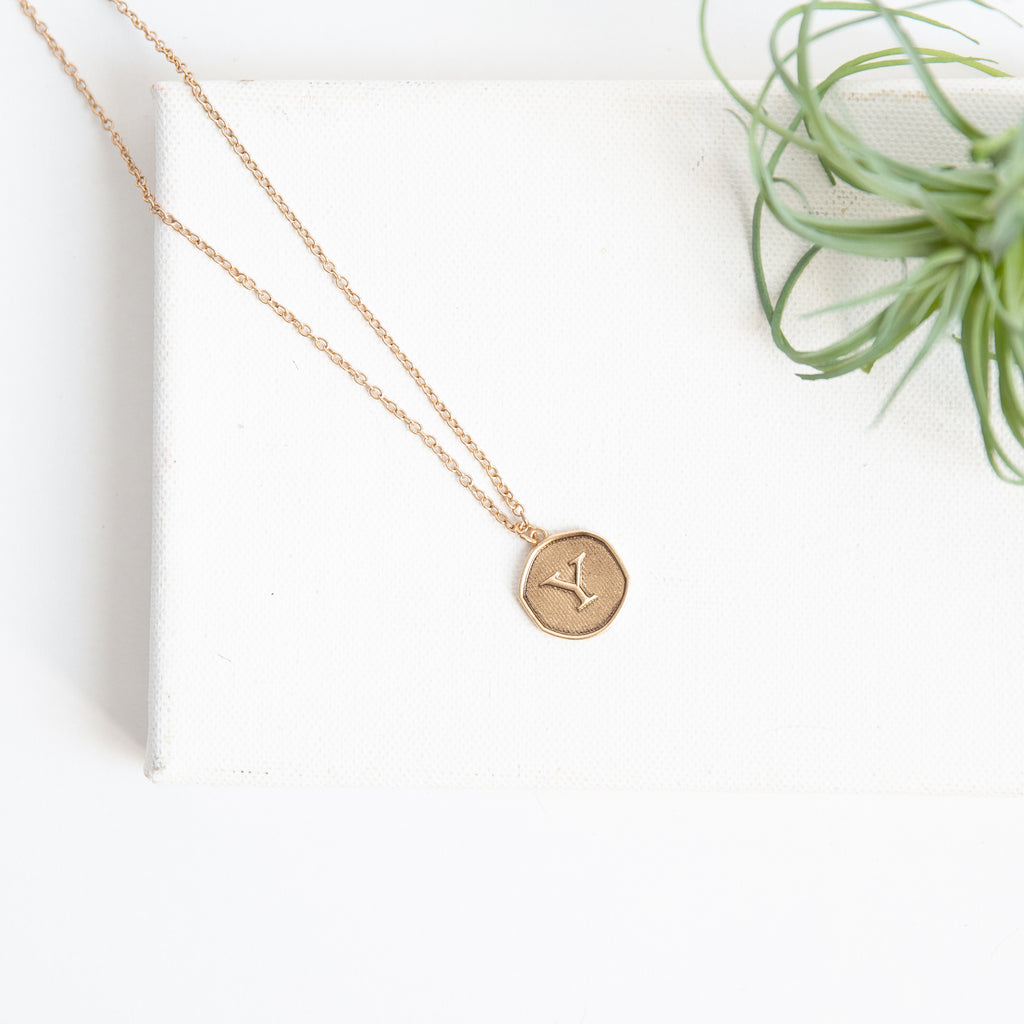 Initial Collection Necklace - Letter S – Funky Monkey Fashion Accessories